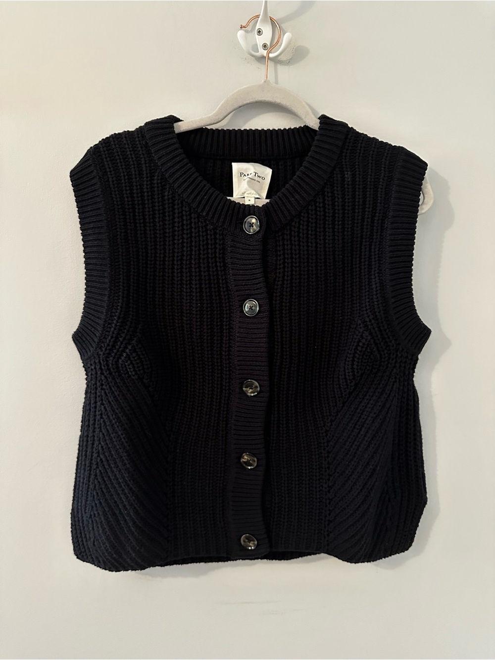 Part Two Ribbed Button-Front Knit Vest in Navy - Picture 2 of 4